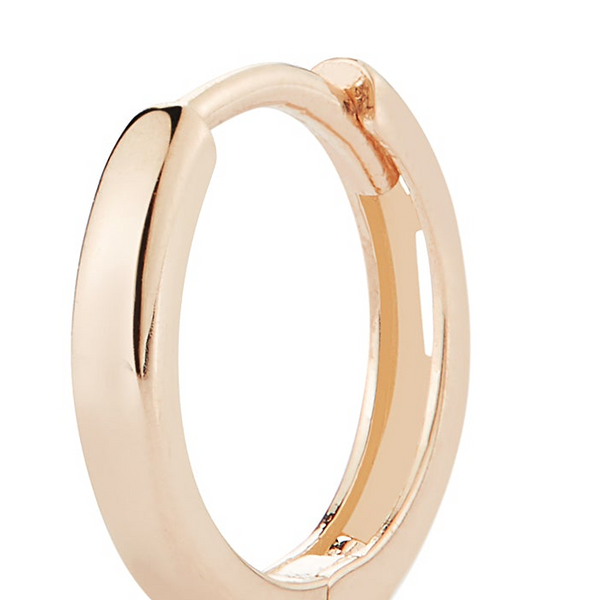 Huggies em ouro rosa 14k