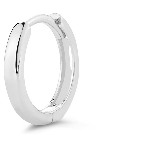 Huggies em ouro branco 14k