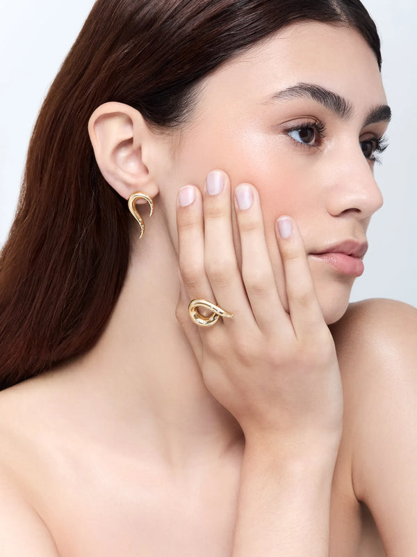 14kt Swoosh RingMATEO Jewelry New York