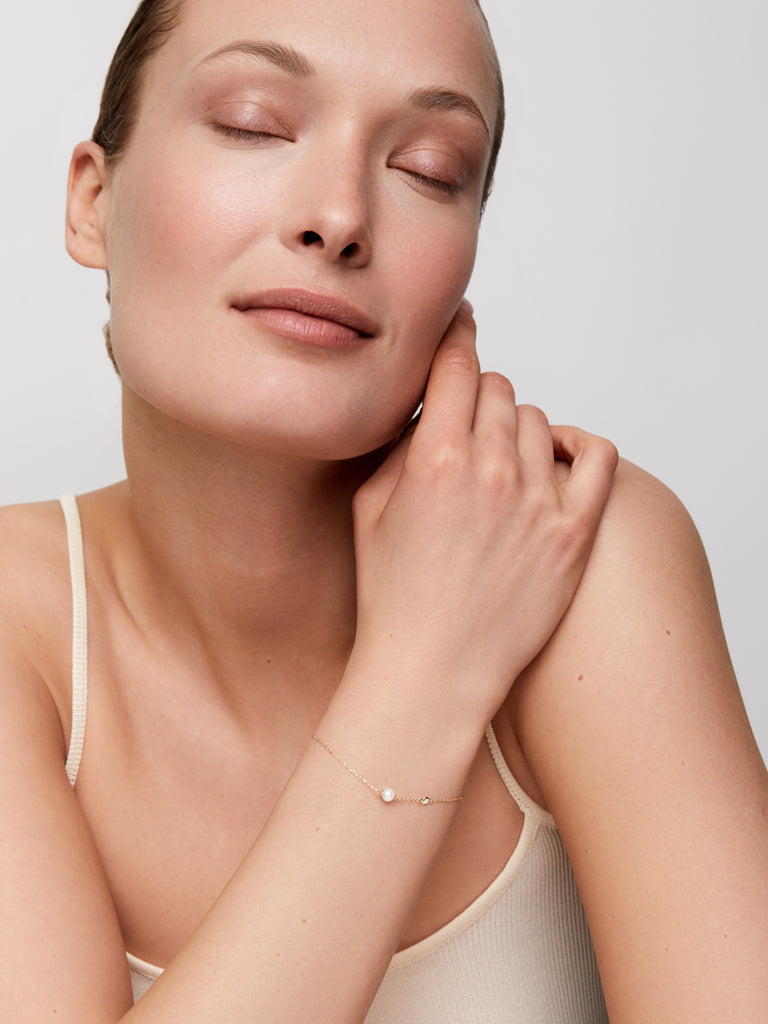 Diamond dot bracelet Clearance