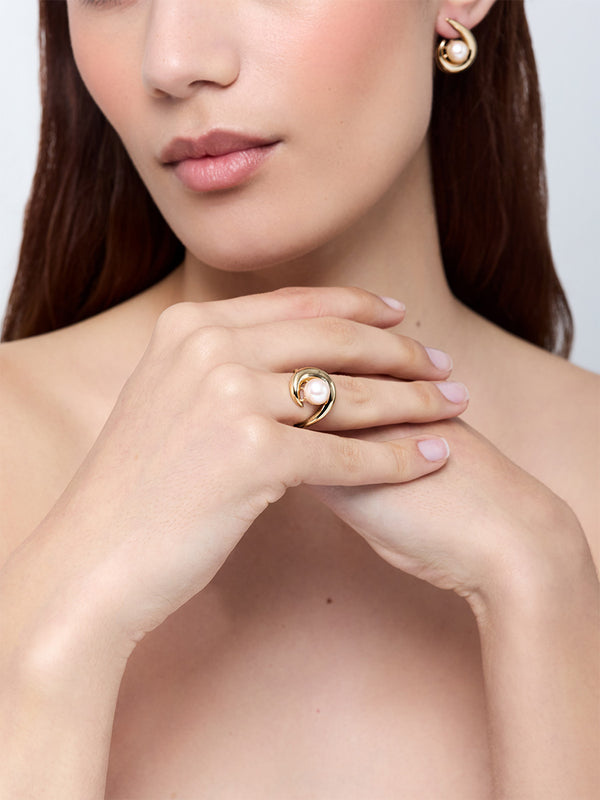 Pearl Curl Ring