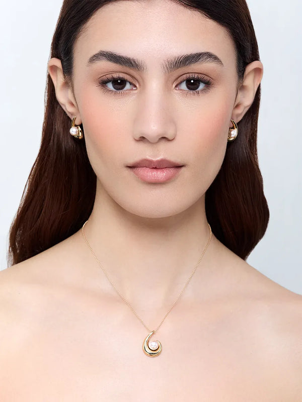 14kt Pearl Curl NecklaceMATEO Jewelry New York