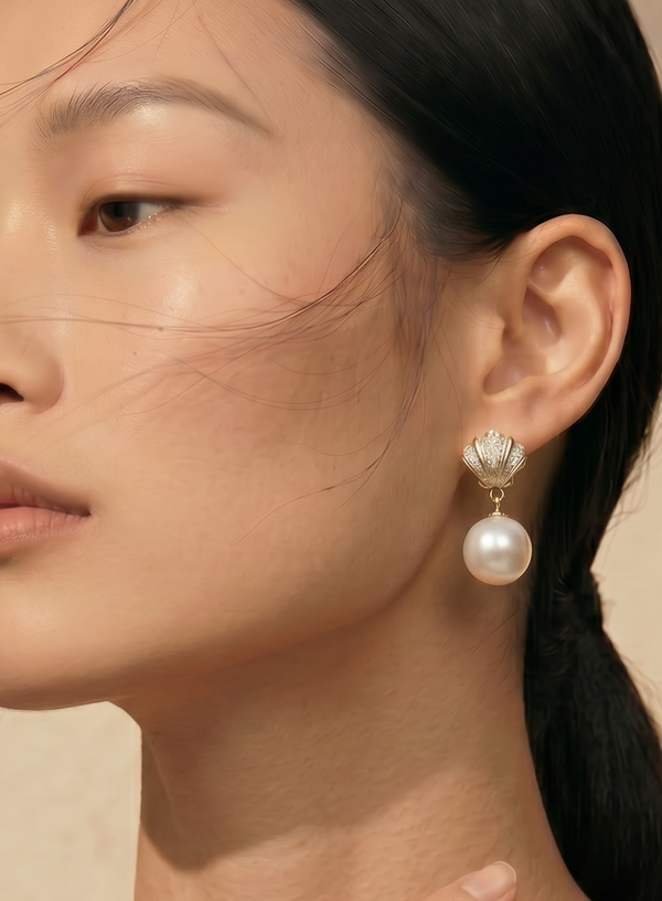 Venus Pearl Drop Earrings