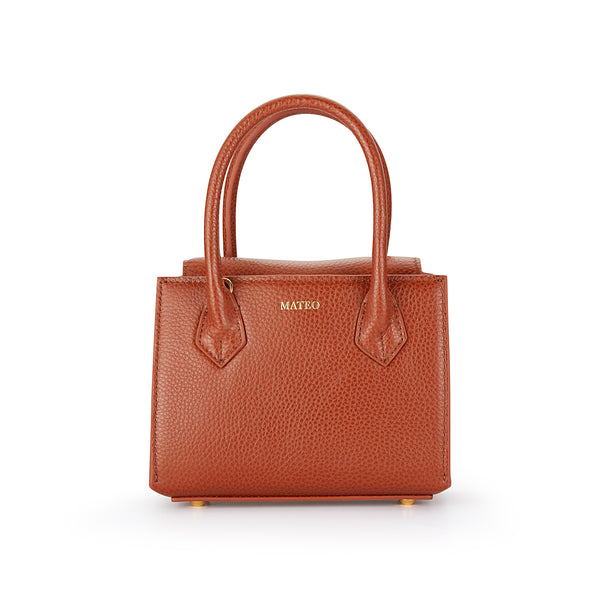 Bolsa Diana de couro granulado conhaque