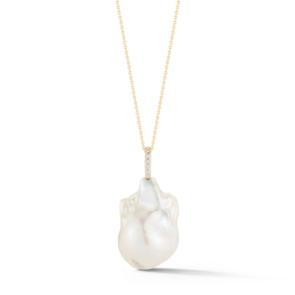14kt Gold and Diamonds Baroque Pearl Necklace