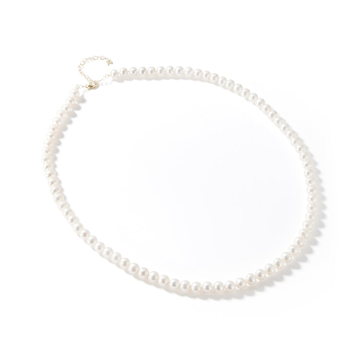Strand of Pearls Necklace
