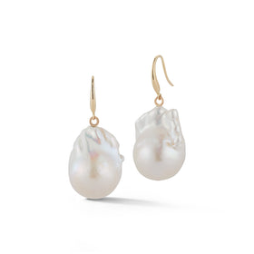 Gotas de pérolas barrocas em ouro 14kt
